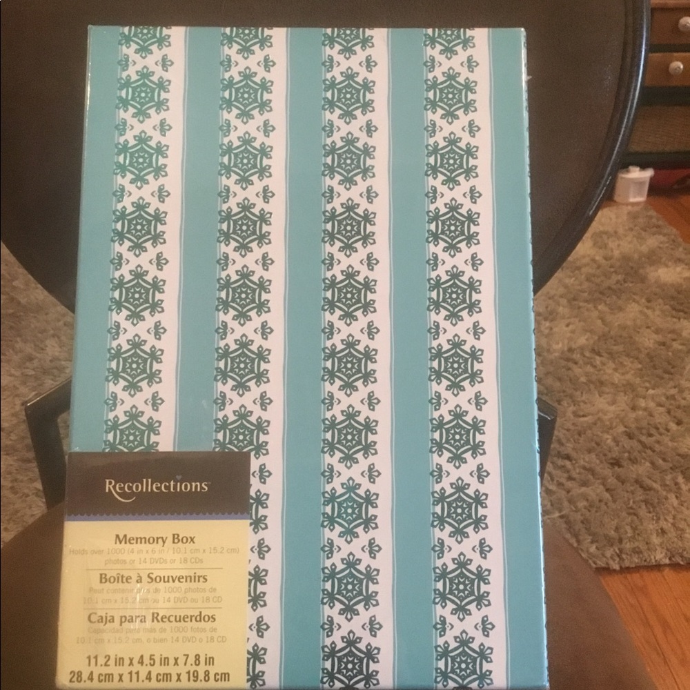 Memory Box - Picture 1 of 2